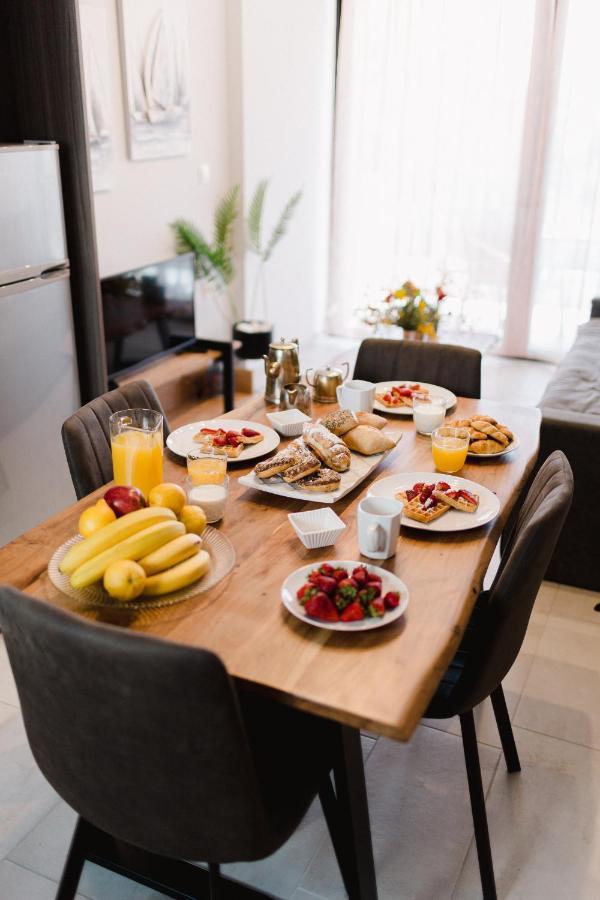 Ariti Luxury Apartment, นิเกียนา ภายนอก รูปภาพ