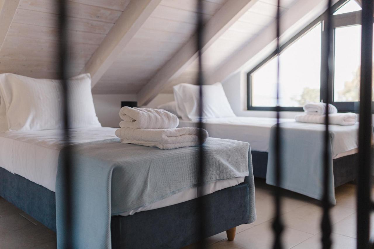 Ariti Luxury Apartment, นิเกียนา ภายนอก รูปภาพ